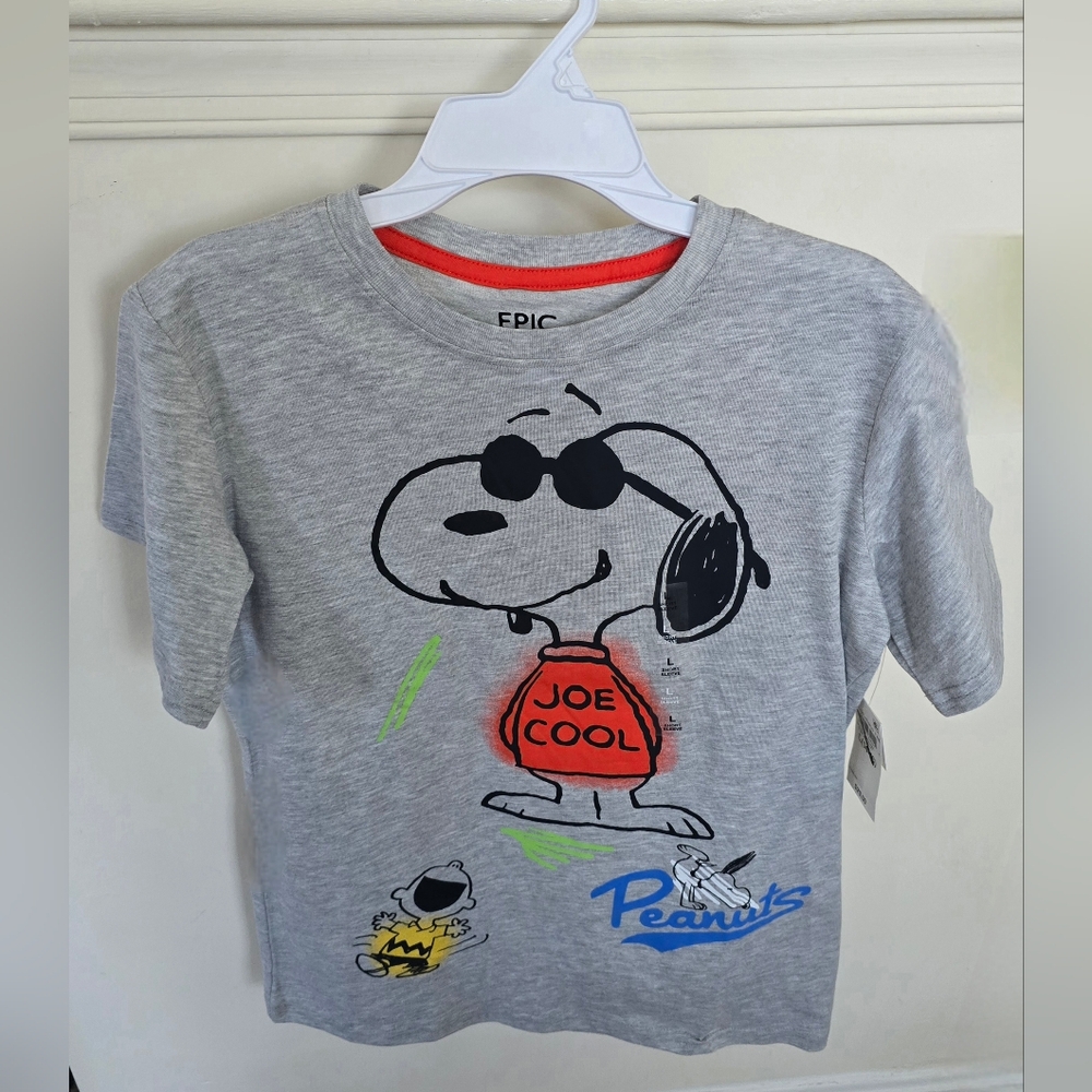 Epic Threads Gray Kids' Snoopy "Joe Cool" Tee with Red Accent